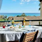 Mimose 100m From The Costa Rei