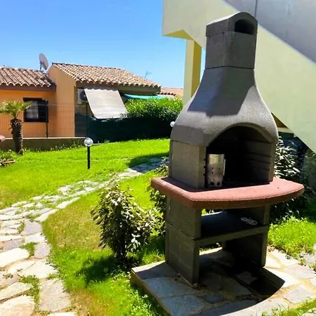 Mimose 100m From The Ferienhaus *